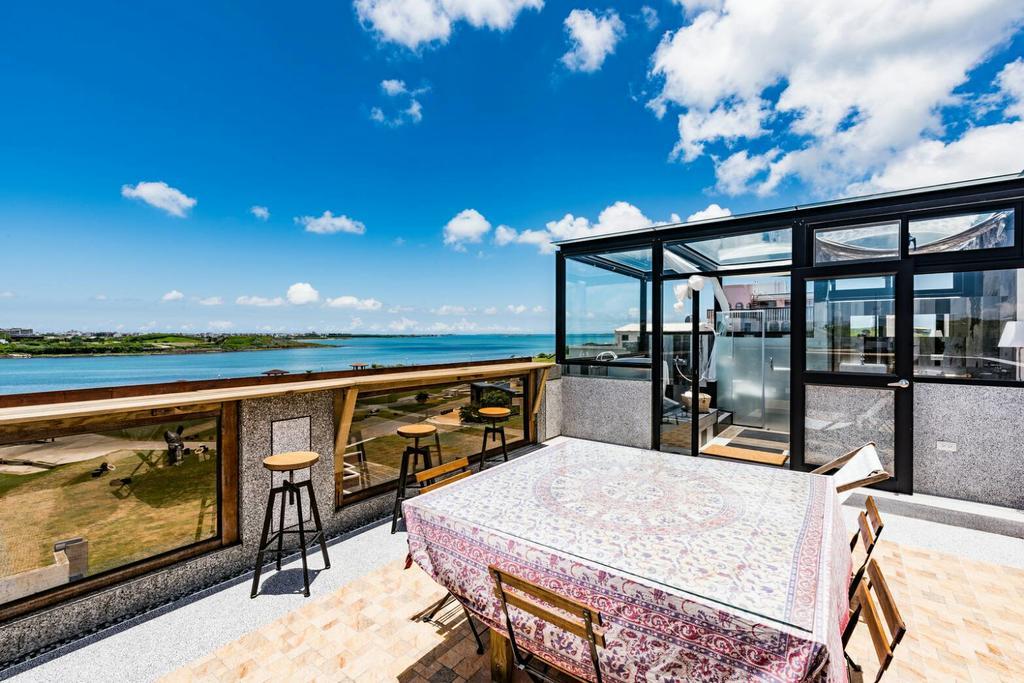 Malibu Oceanview Homestay Magong Exterior foto