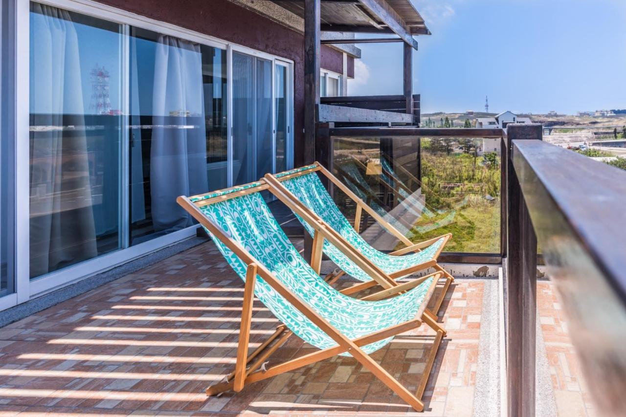 Malibu Oceanview Homestay Magong Exterior foto