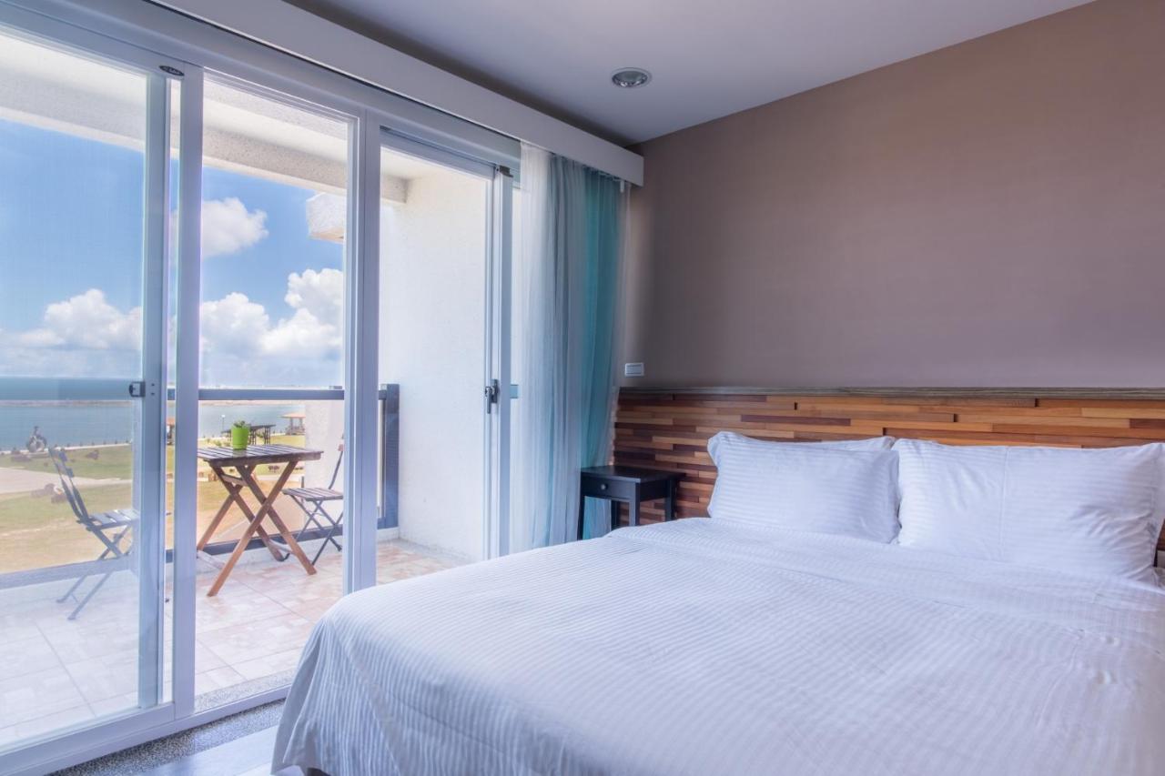Malibu Oceanview Homestay Magong Exterior foto